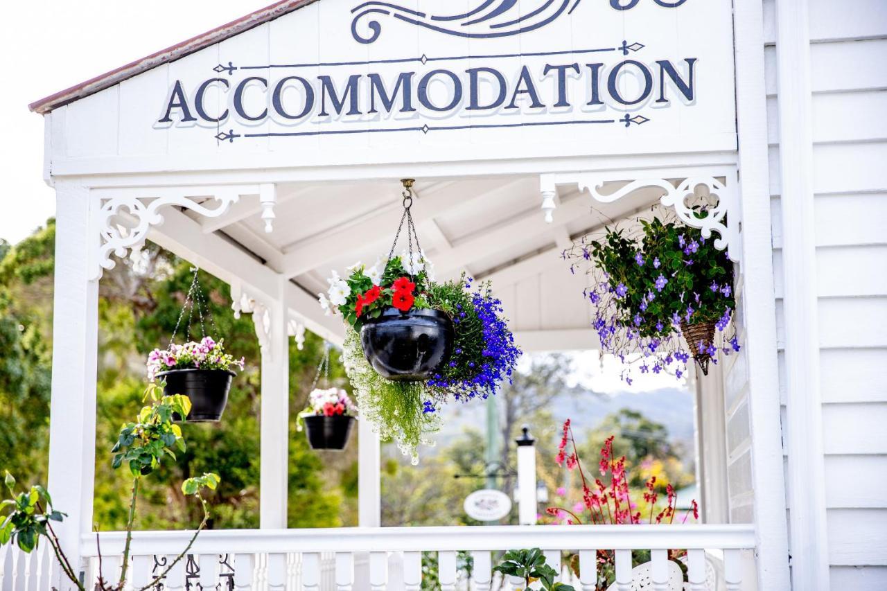 - Boutique Bed & Breakfast *